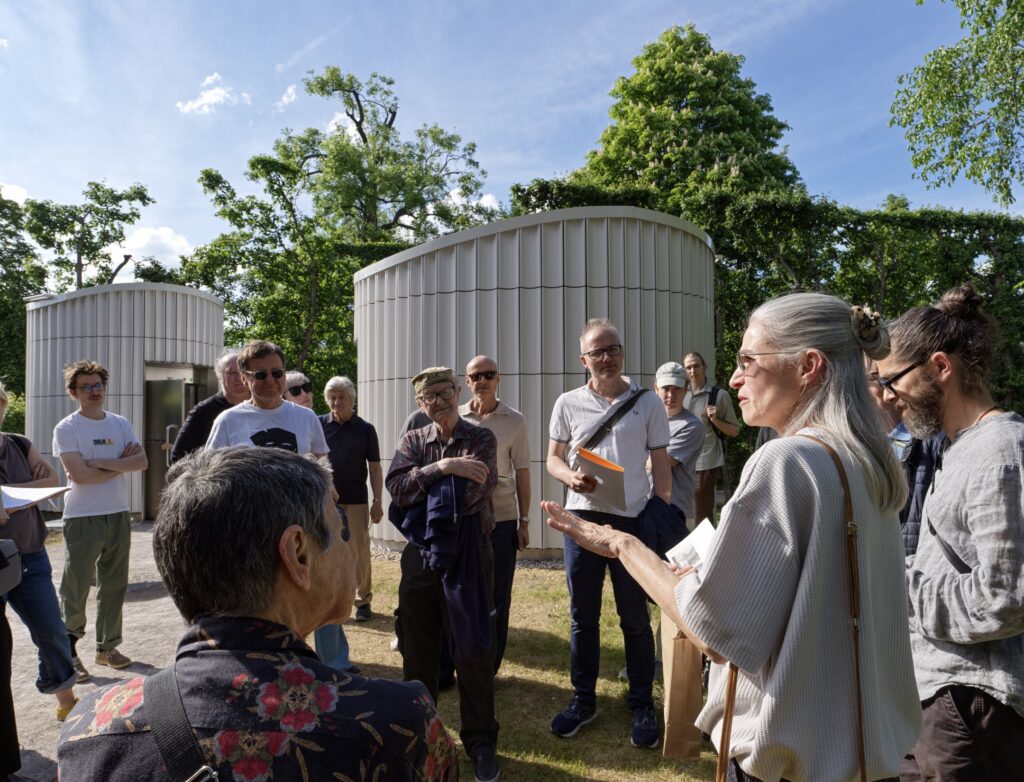 Susanne Zottl im Augarten